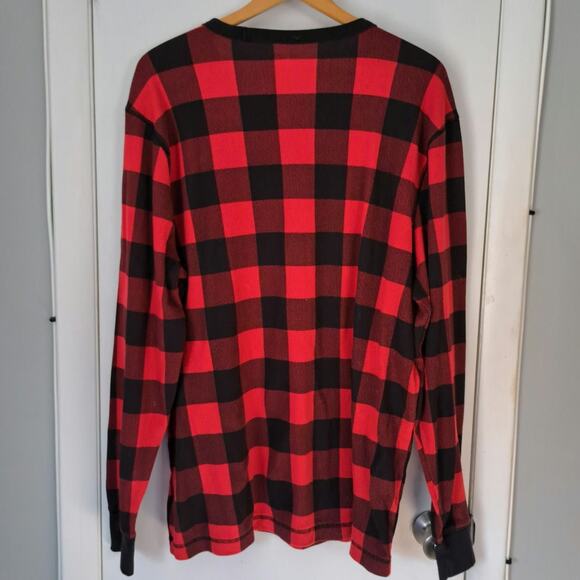 Old Navy Red and Black Thermal Buffalo Check Men's XXL Tall Long Sleeve Shirt - Picture 2 of 4